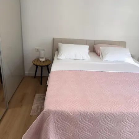公寓 Comfort Spacious In Center